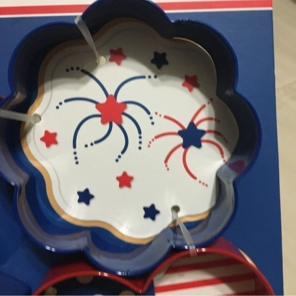 Set of 4 holiday cookie cutters